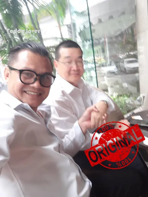 พบพันธมิตร